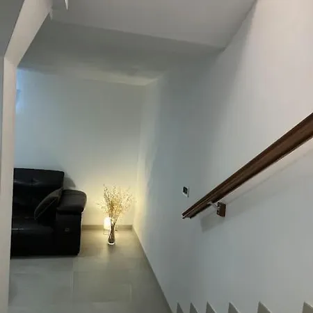 Apartman Kardum דירה Sukošan