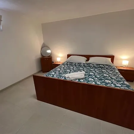 Apartman Kardum דירה Sukošan