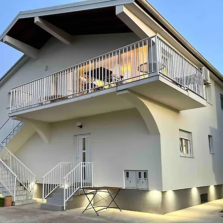 Apartman Kardum Sukošan